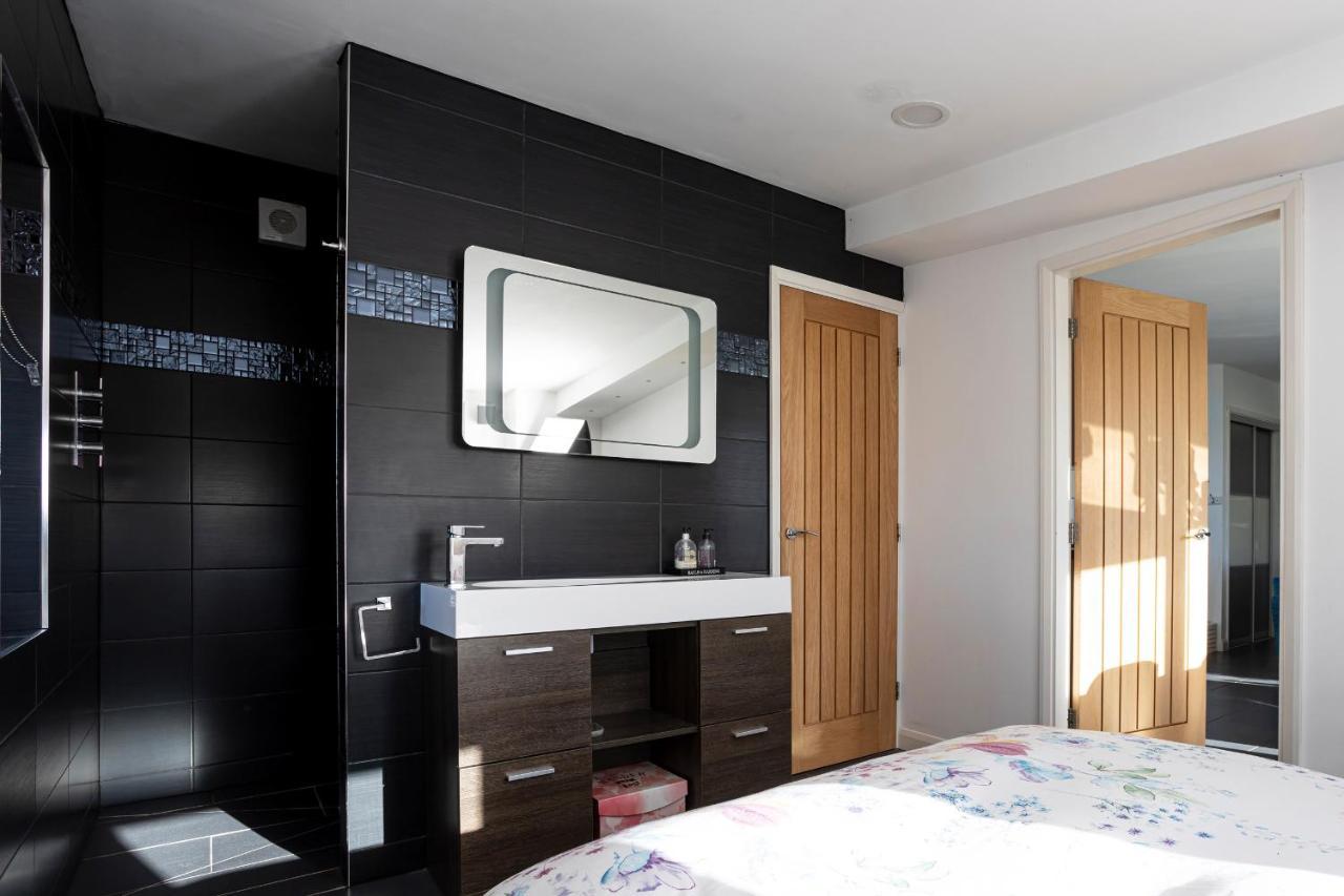 Rampside Finest Retreats - The Lighthouse Hide 빌라 외부 사진